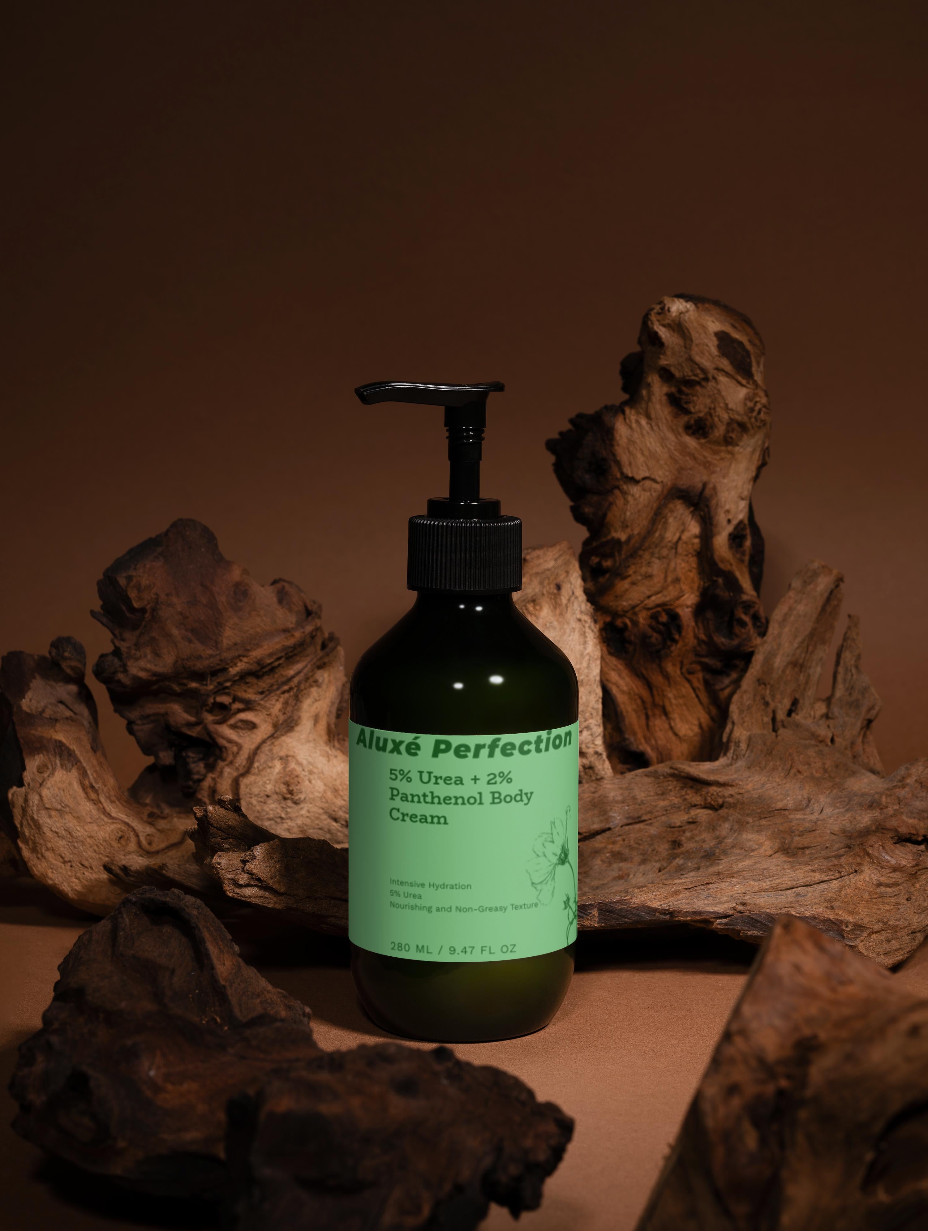 5% Urea + 2% Panthenol Body Cream 280 ml / 9.47 fl oz